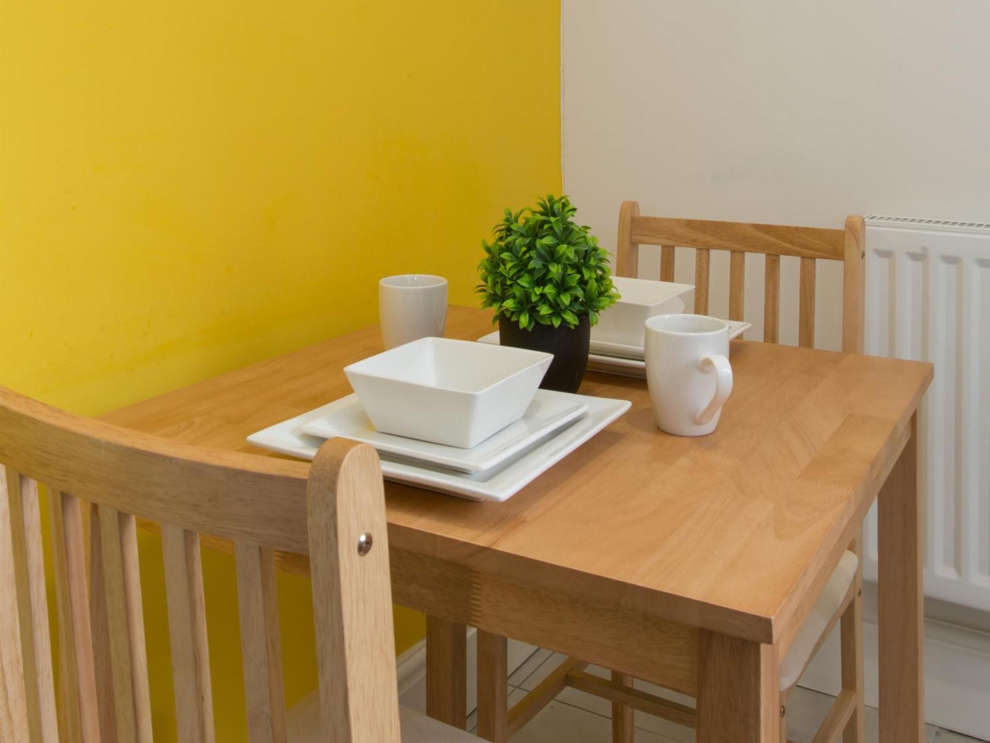 Townhouse @ West Avenue Crewe Bed & Breakfast Bilik gambar